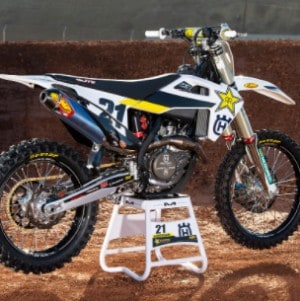 Win a 2019 Husqvarna FC450 Dirt Bike