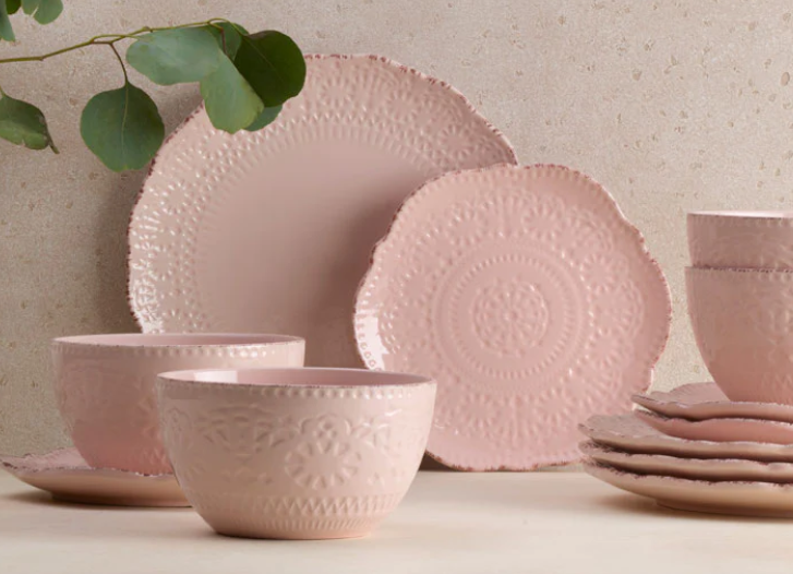 Win a Chateau Pink 24-Piece Dinnerware Set