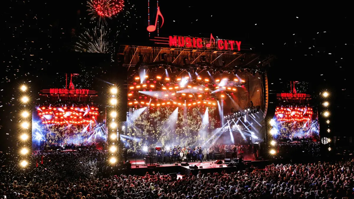 "Celebrate New Year's Eve: Win a Nashville Prize Package!"