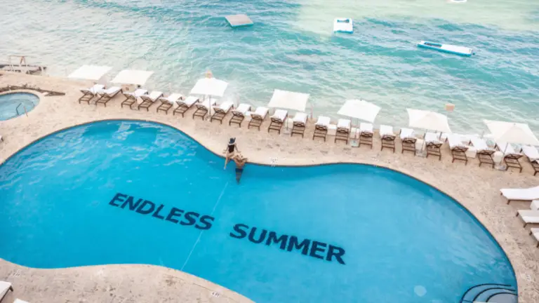 Win a 7-night trip for 2 to Grand Cayman Island!